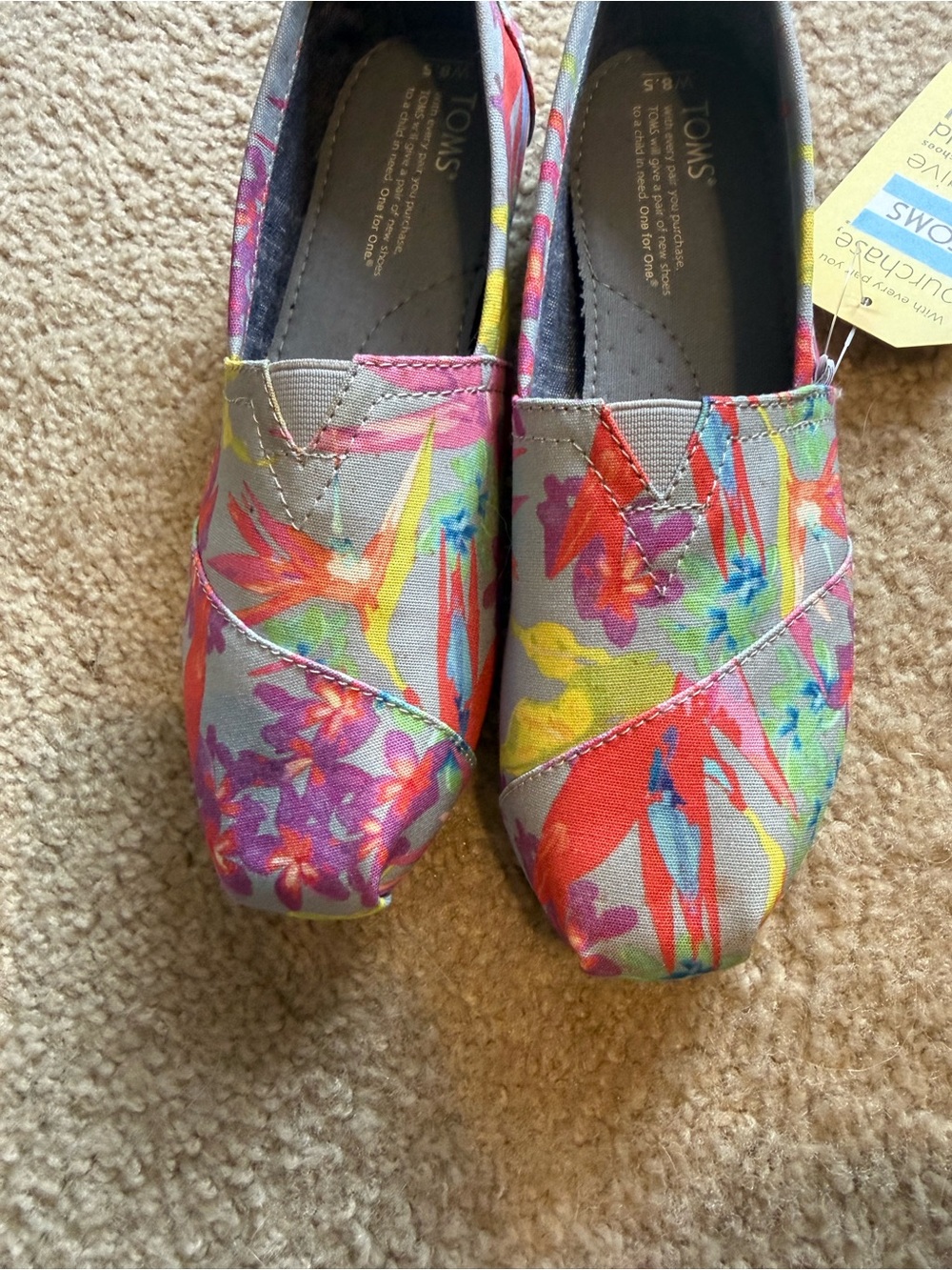 TOMS Women’s ‘Grey Birds of Paradise’ Canvas Slip-On - Picture 8 of 10